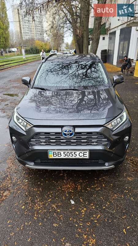 Позашляховик / Кросовер Toyota RAV4 2019 в Одесі фото 13 Позашляховик / Кросовер Toyota RAV4 2019 в Одесі