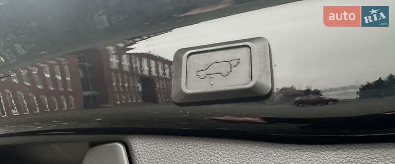 Внедорожник / Кроссовер Toyota RAV4 2021 в Днепре