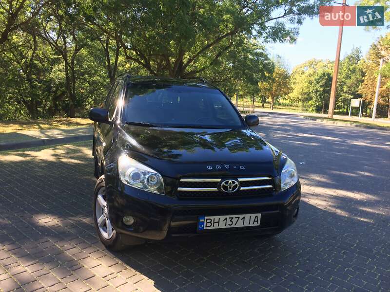 Внедорожник / Кроссовер Toyota RAV4 2007 в Измаиле