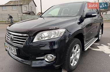 Внедорожник / Кроссовер Toyota RAV4 2011 в Борисполе