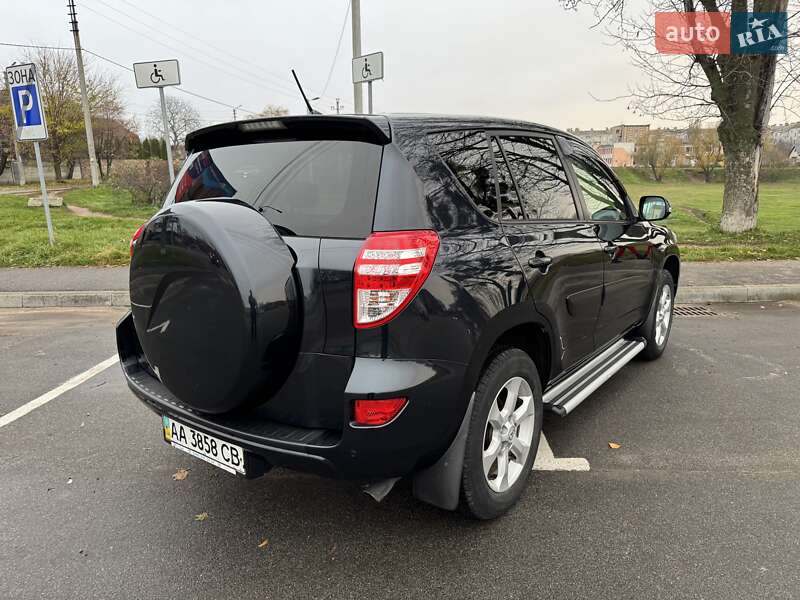 Внедорожник / Кроссовер Toyota RAV4 2011 в Борисполе фото 5 Внедорожник / Кроссовер Toyota RAV4 2011 в Борисполе