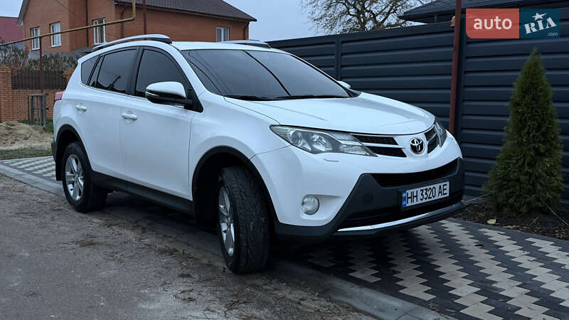Позашляховик / Кросовер Toyota RAV4 2013 в Одесі