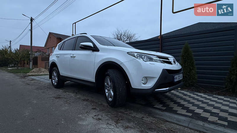 Позашляховик / Кросовер Toyota RAV4 2013 в Одесі