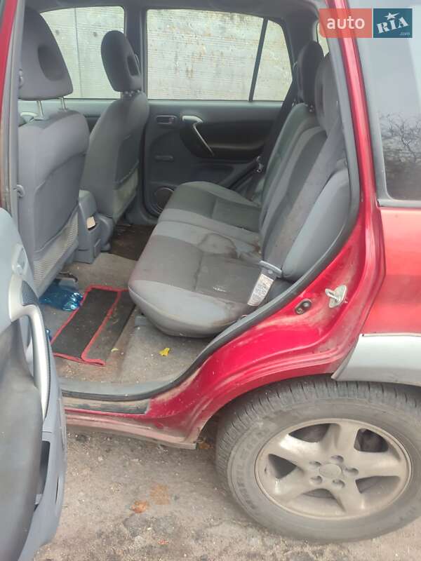 Внедорожник / Кроссовер Toyota RAV4 2002 в Черкассах фото 2 Внедорожник / Кроссовер Toyota RAV4 2002 в Черкассах