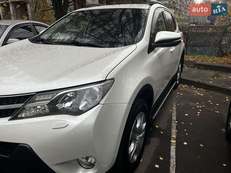 Внедорожник / Кроссовер Toyota RAV4 2014 в Киеве фото 3 Внедорожник / Кроссовер Toyota RAV4 2014 в Киеве