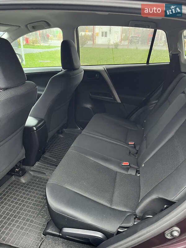 Внедорожник / Кроссовер Toyota RAV4 2016 в Виннице фото 16 Внедорожник / Кроссовер Toyota RAV4 2016 в Виннице