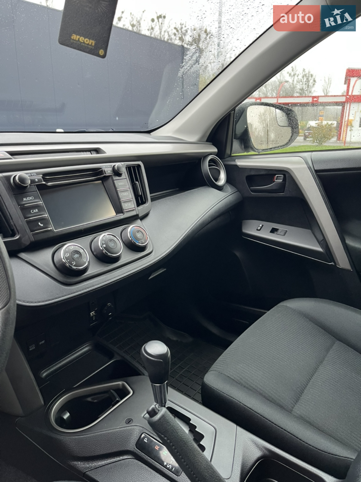 2016 Toyota RAV 4 - мініатюра 19