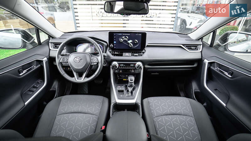 Позашляховик / Кросовер Toyota RAV4 2024 в Львові