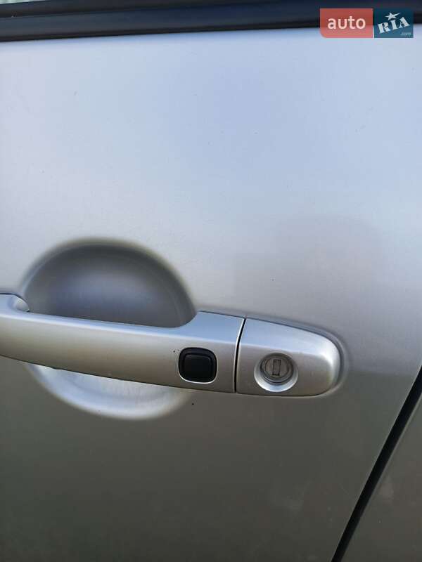 Внедорожник / Кроссовер Toyota RAV4 2010 в Деражне фото 3 Внедорожник / Кроссовер Toyota RAV4 2010 в Деражне