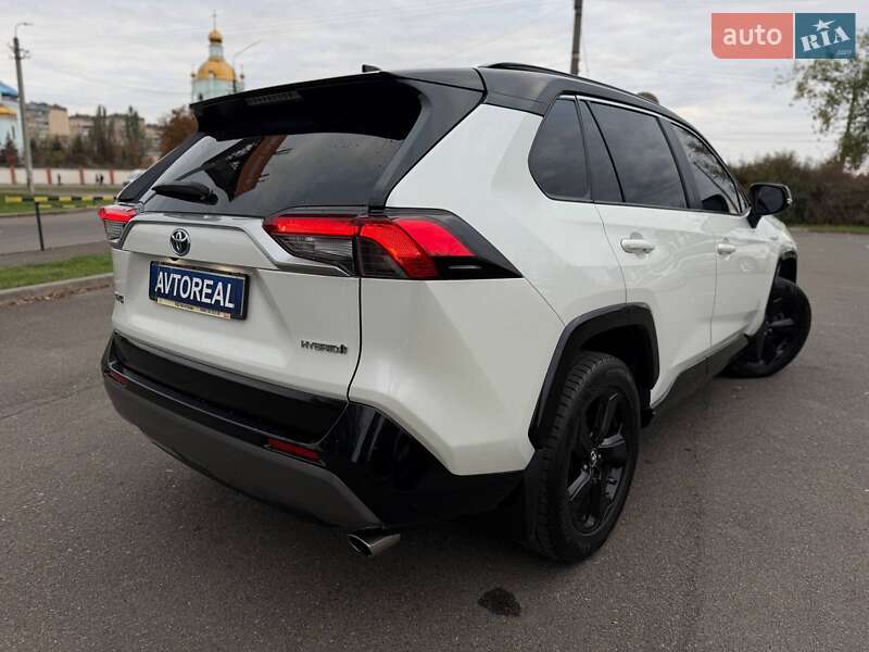 Позашляховик / Кросовер Toyota RAV4 2019 в Кривому Розі