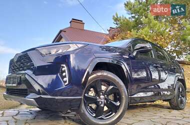 Внедорожник / Кроссовер Toyota RAV4 2022 в Ровно