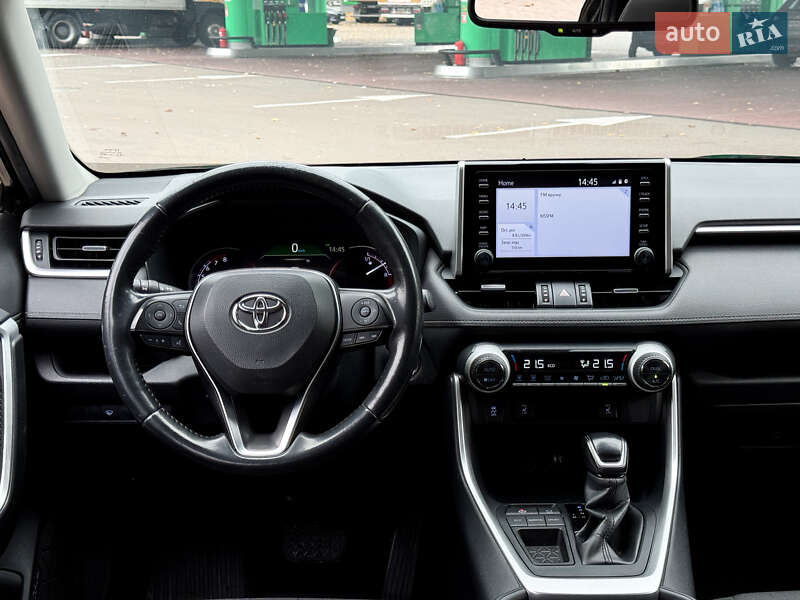 Внедорожник / Кроссовер Toyota RAV4 2019 в Киеве фото 12 Внедорожник / Кроссовер Toyota RAV4 2019 в Киеве