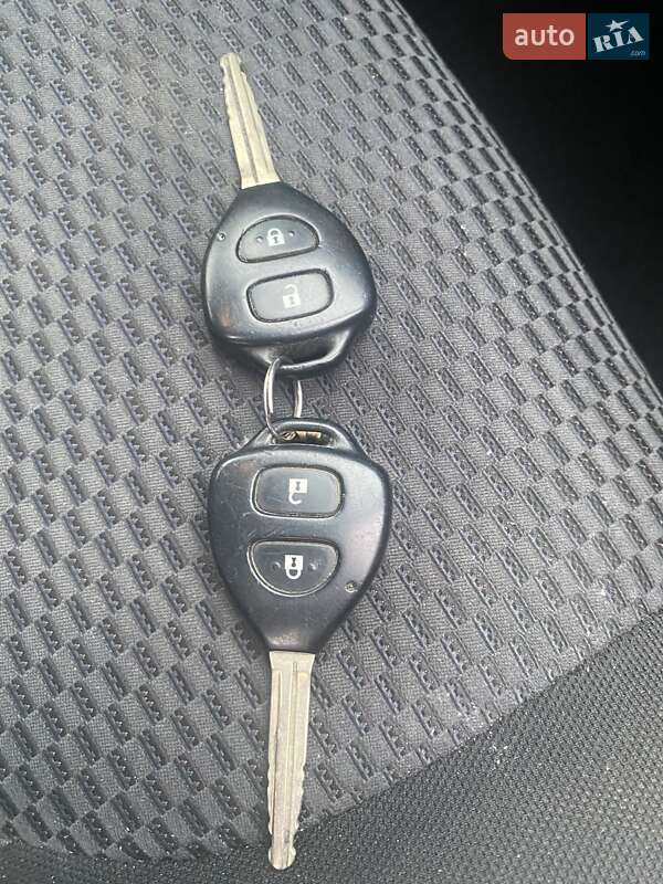 Позашляховик / Кросовер Toyota RAV4 2007 в Житомирі фото 20 Позашляховик / Кросовер Toyota RAV4 2007 в Житомирі