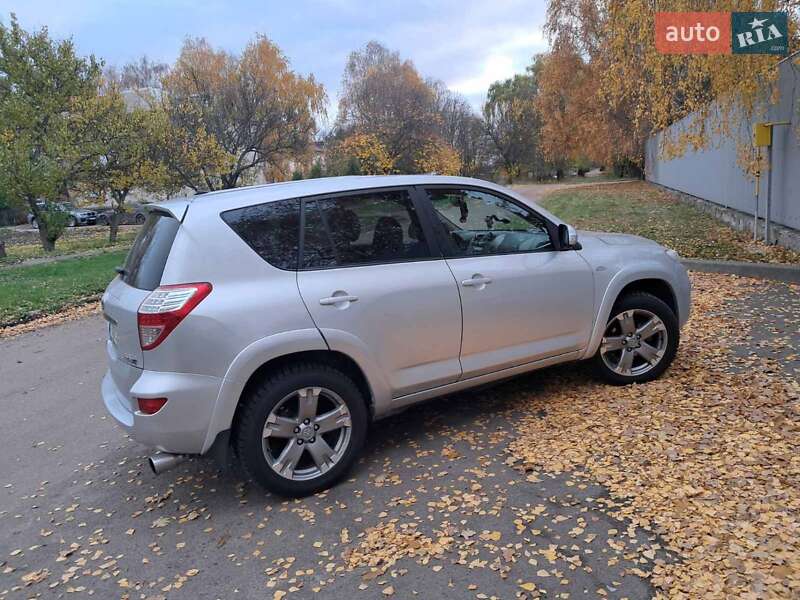 Внедорожник / Кроссовер Toyota RAV4 2010 в Чернигове фото 10 Внедорожник / Кроссовер Toyota RAV4 2010 в Чернигове