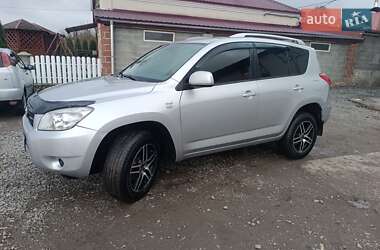 Позашляховик / Кросовер Toyota RAV4 2007 в Шумську
