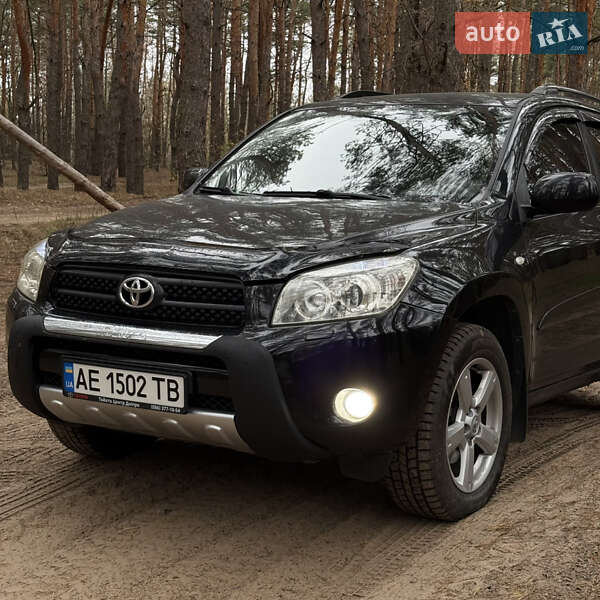 Внедорожник / Кроссовер Toyota RAV4 2006 в Днепре фото Внедорожник / Кроссовер Toyota RAV4 2006 в Днепре