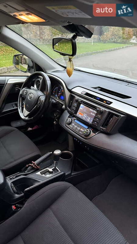 Внедорожник / Кроссовер Toyota RAV4 2013 в Ровно фото 13 Внедорожник / Кроссовер Toyota RAV4 2013 в Ровно