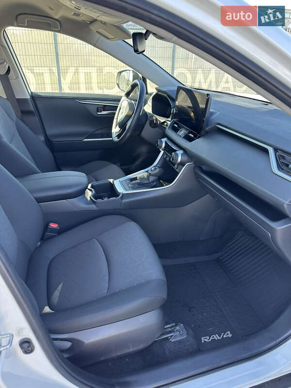 Внедорожник / Кроссовер Toyota RAV4 2024 в Одессе фото 9 Внедорожник / Кроссовер Toyota RAV4 2024 в Одессе