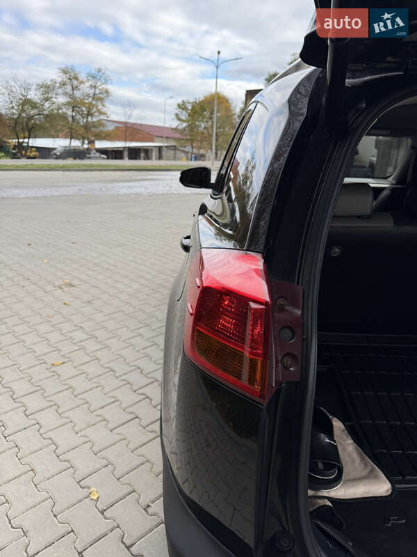 Позашляховик / Кросовер Toyota RAV4 2013 в Тернополі фото 15 Позашляховик / Кросовер Toyota RAV4 2013 в Тернополі