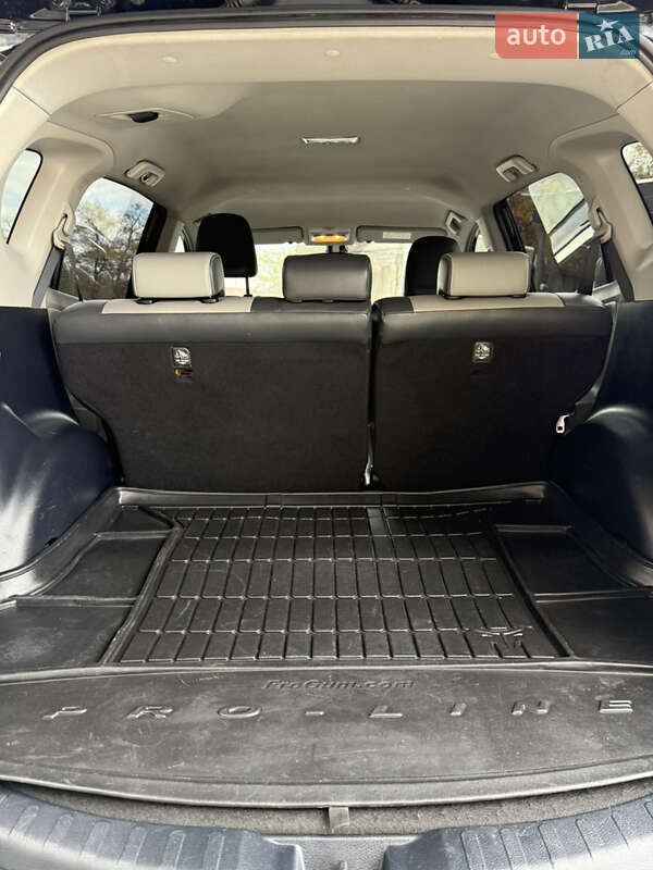 Позашляховик / Кросовер Toyota RAV4 2013 в Тернополі фото 19 Позашляховик / Кросовер Toyota RAV4 2013 в Тернополі