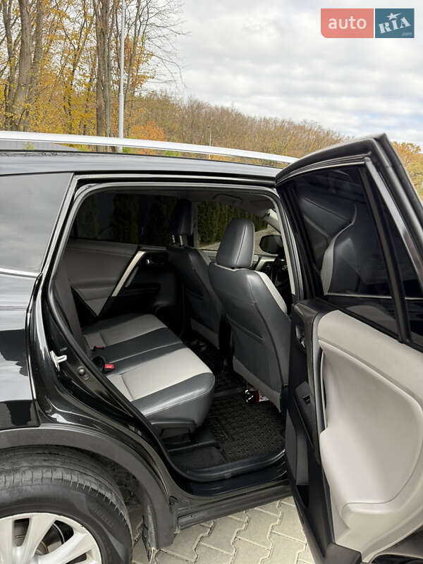 Позашляховик / Кросовер Toyota RAV4 2013 в Тернополі фото 26 Позашляховик / Кросовер Toyota RAV4 2013 в Тернополі