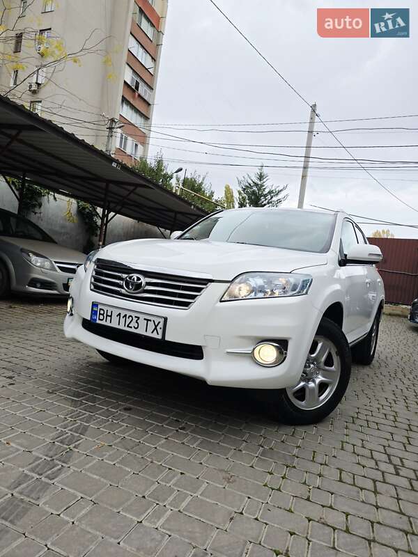 Внедорожник / Кроссовер Toyota RAV4 2010 в Одессе фото 2 Внедорожник / Кроссовер Toyota RAV4 2010 в Одессе