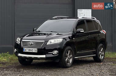 Позашляховик / Кросовер Toyota RAV4 2012 в Івано-Франківську