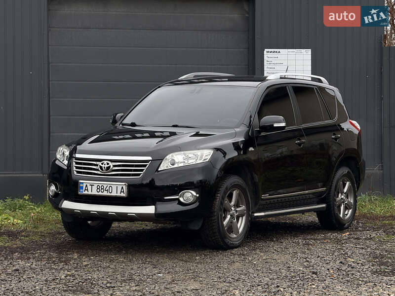 Toyota RAV4 2012