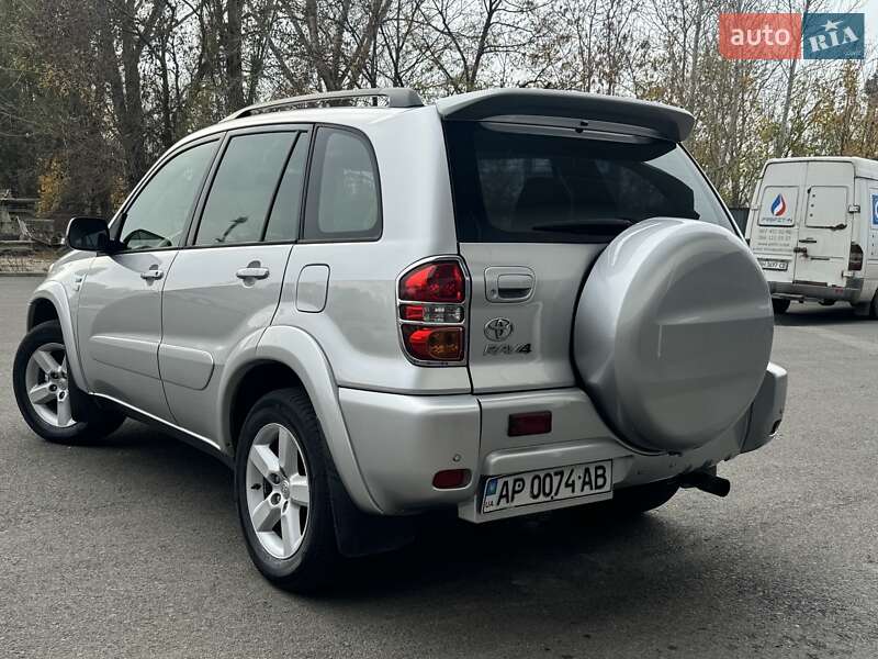Позашляховик / Кросовер Toyota RAV4 2004 в Одесі