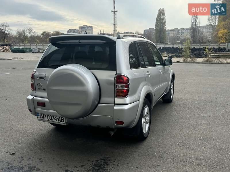 Позашляховик / Кросовер Toyota RAV4 2004 в Одесі