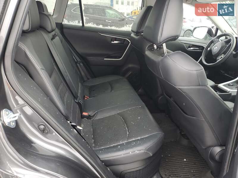 Внедорожник / Кроссовер Toyota RAV4 2021 в Львове фото 10 Внедорожник / Кроссовер Toyota RAV4 2021 в Львове