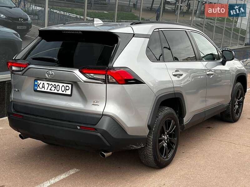 Внедорожник / Кроссовер Toyota RAV4 2021 в Киеве фото 4 Внедорожник / Кроссовер Toyota RAV4 2021 в Киеве