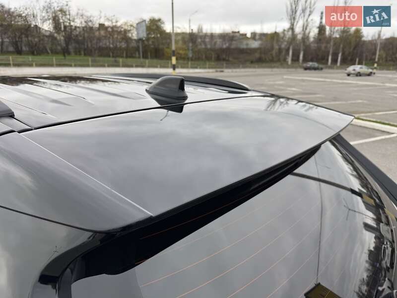 Позашляховик / Кросовер Toyota RAV4 2020 в Києві