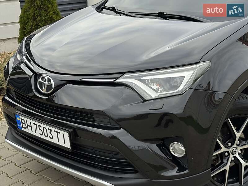 Внедорожник / Кроссовер Toyota RAV4 2016 в Одессе фото 12 Внедорожник / Кроссовер Toyota RAV4 2016 в Одессе