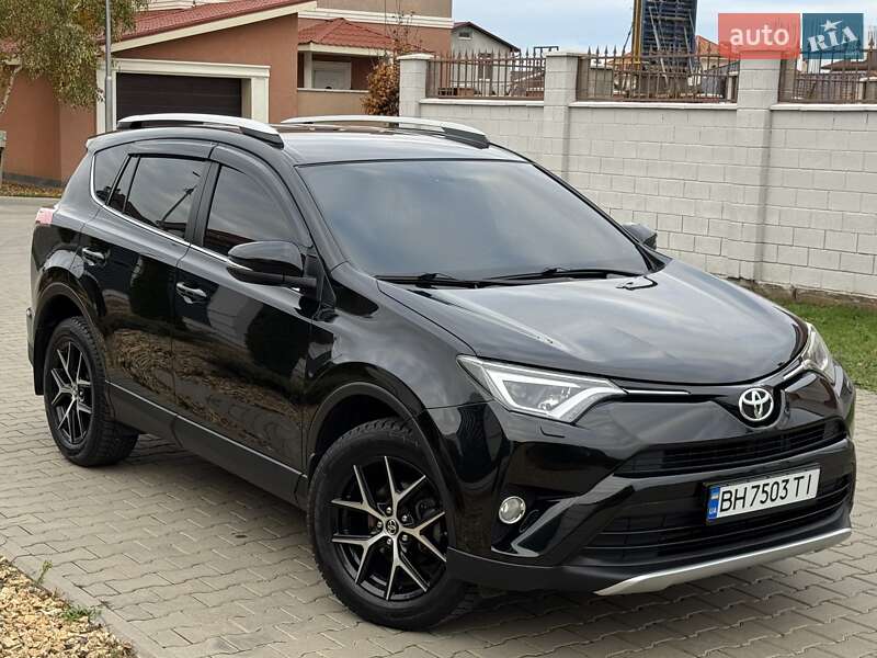 Внедорожник / Кроссовер Toyota RAV4 2016 в Одессе фото 41 Внедорожник / Кроссовер Toyota RAV4 2016 в Одессе