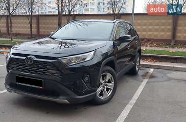 Внедорожник / Кроссовер Toyota RAV4 2022 в Киеве