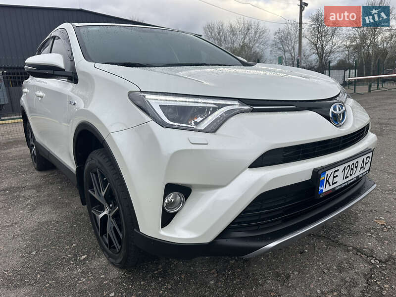 Внедорожник / Кроссовер Toyota RAV4 2016 в Киеве фото 5 Внедорожник / Кроссовер Toyota RAV4 2016 в Киеве