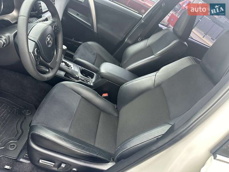 Внедорожник / Кроссовер Toyota RAV4 2016 в Киеве фото 13 Внедорожник / Кроссовер Toyota RAV4 2016 в Киеве