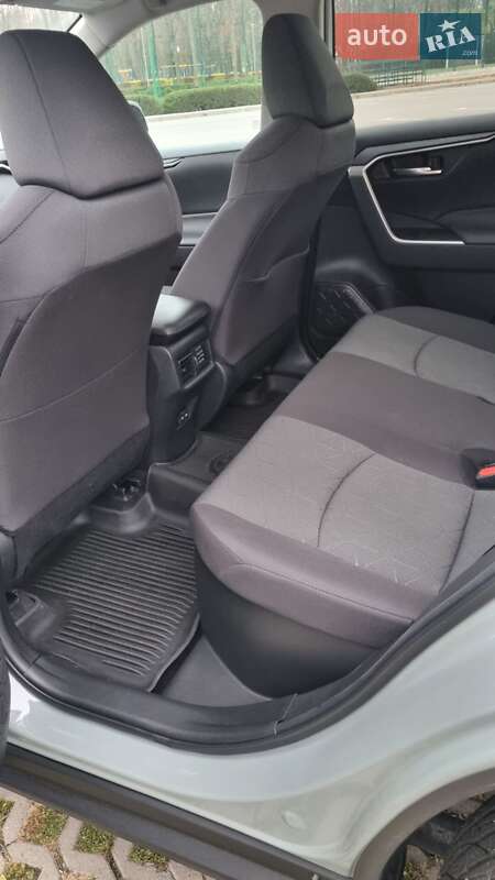 Внедорожник / Кроссовер Toyota RAV4 2022 в Харькове фото 17 Внедорожник / Кроссовер Toyota RAV4 2022 в Харькове