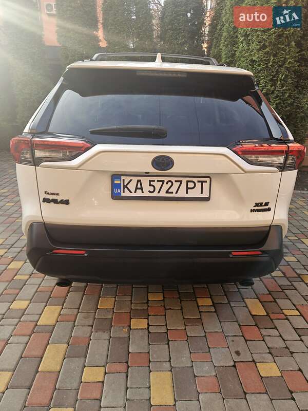 Внедорожник / Кроссовер Toyota RAV4 2022 в Киеве фото 17 Внедорожник / Кроссовер Toyota RAV4 2022 в Киеве