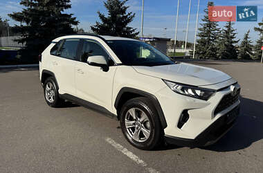 Позашляховик / Кросовер Toyota RAV4 2022 в Києві