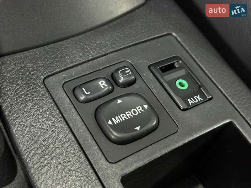 Внедорожник / Кроссовер Toyota RAV4 2010 в Одессе фото 36 Внедорожник / Кроссовер Toyota RAV4 2010 в Одессе