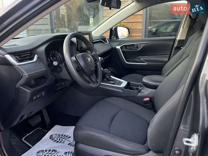 Внедорожник / Кроссовер Toyota RAV4 2019 в Шептицькому фото 29 Внедорожник / Кроссовер Toyota RAV4 2019 в Шептицькому