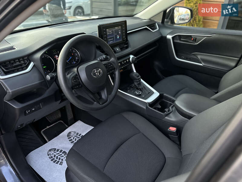 Внедорожник / Кроссовер Toyota RAV4 2019 в Шептицькому фото 31 Внедорожник / Кроссовер Toyota RAV4 2019 в Шептицькому