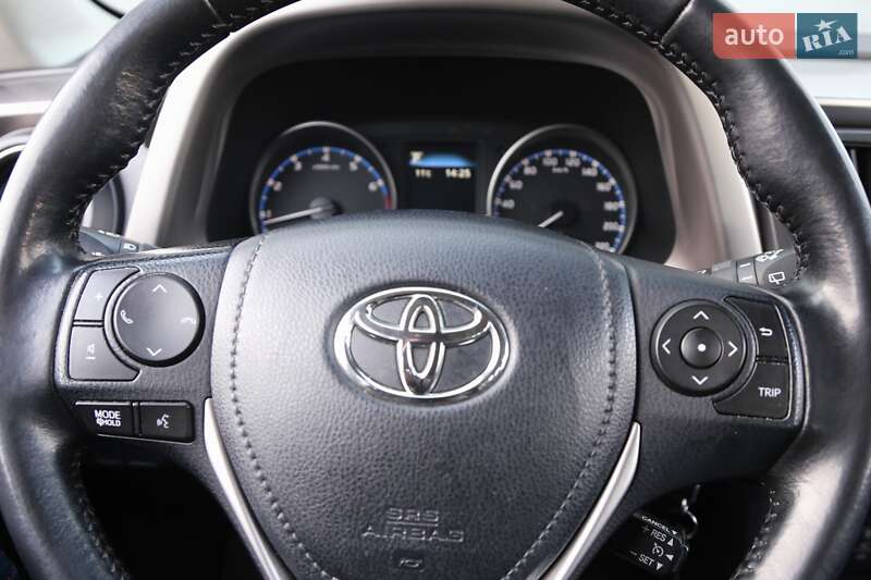 Внедорожник / Кроссовер Toyota RAV4 2017 в Киеве фото 16 Внедорожник / Кроссовер Toyota RAV4 2017 в Киеве