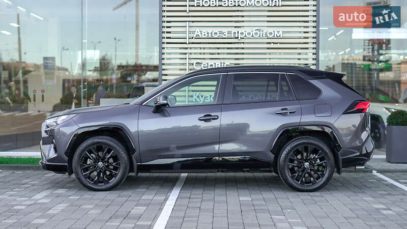 Внедорожник / Кроссовер Toyota RAV4 2023 в Львове