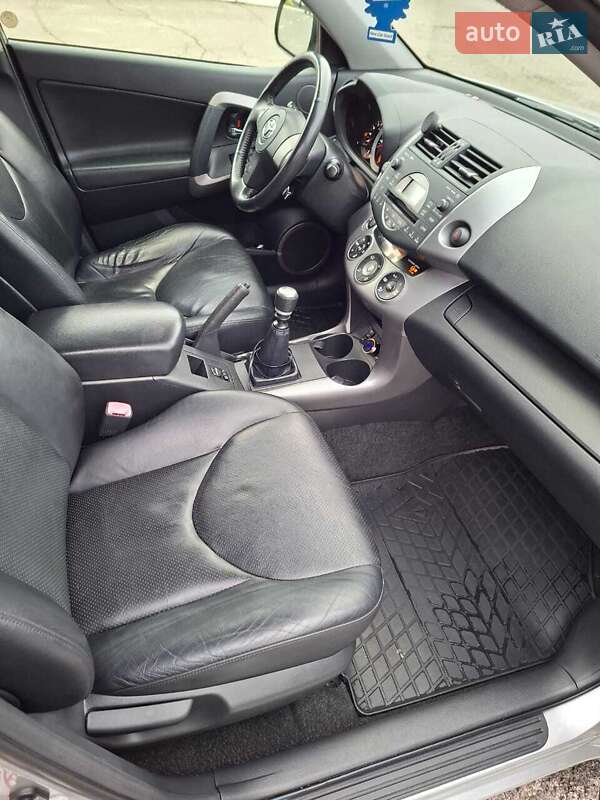Внедорожник / Кроссовер Toyota RAV4 2006 в Харькове фото 3 Внедорожник / Кроссовер Toyota RAV4 2006 в Харькове