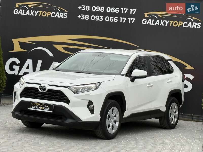 Внедорожник / Кроссовер Toyota RAV4 2020 в Виннице фото 15 Внедорожник / Кроссовер Toyota RAV4 2020 в Виннице