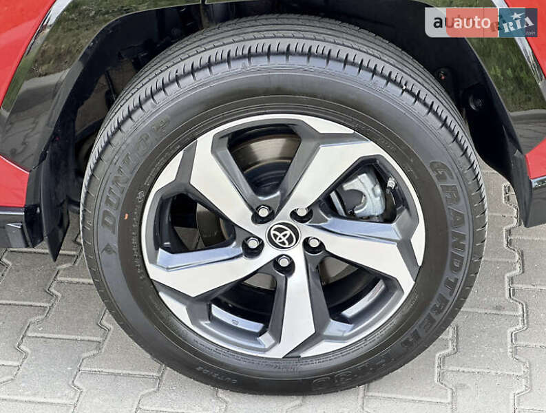 Внедорожник / Кроссовер Toyota RAV4 2021 в Киеве фото 6 Внедорожник / Кроссовер Toyota RAV4 2021 в Киеве