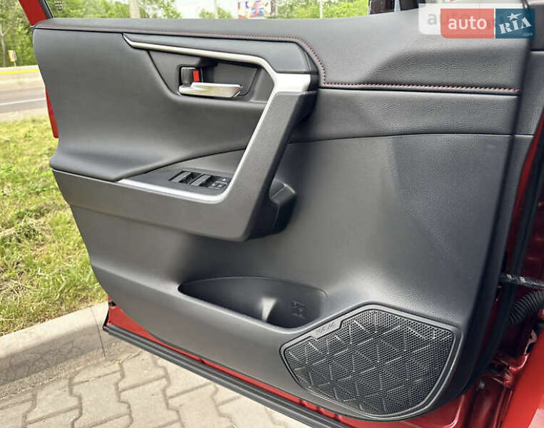 Внедорожник / Кроссовер Toyota RAV4 2021 в Киеве фото 35 Внедорожник / Кроссовер Toyota RAV4 2021 в Киеве